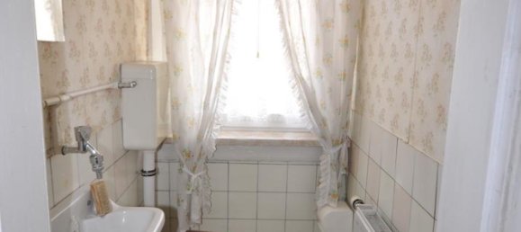 6-salle Maison de ville à Hildburghausen, Germany No. 135691 16