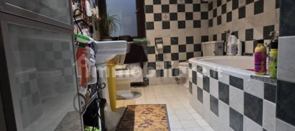 2 bedrooms Villa in Corio, Italy No. 110415 12