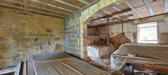 Дом с 8 комнатами в Casarano, Италия № 135927 26