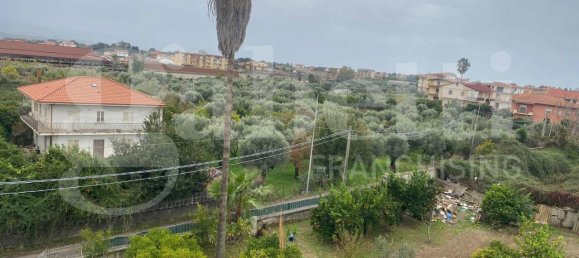 5 rooms Apartment in Lamezia Terme, Italy No. 120746 7