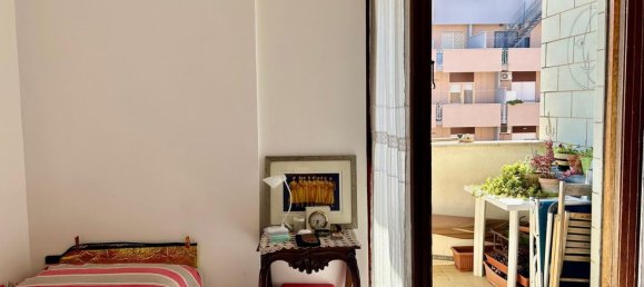 3-salle Appartement à Rome, Italy No. 219345 12