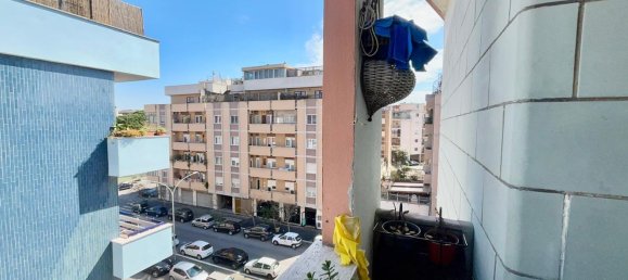 3-salle Appartement à Rome, Italy No. 219345 25