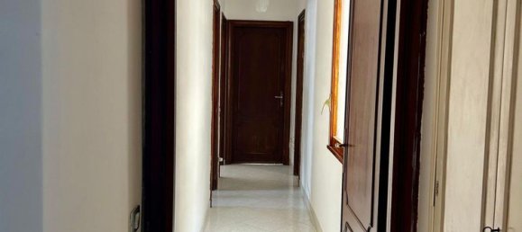 3-salle Appartement à Rome, Italy No. 219345 4
