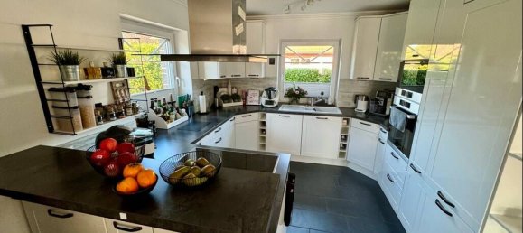 6 rooms House in Schleswig-Holstein, Germany No. 95926 5