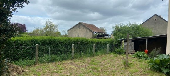 Moradia em banda T2 em Feusines, France N.º 71690 12