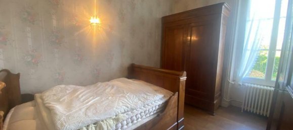 Moradia em banda T2 em Feusines, France N.º 71690 8