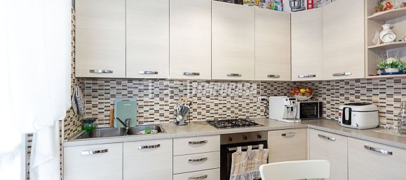 4-salle Appartement à Crema, Italy No. 213161 4