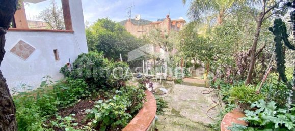 3 bedrooms Apartment in Torretta, Italy No. 341664 4