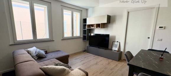 2 rooms Apartment in Giussago, Italy No. 15365 6