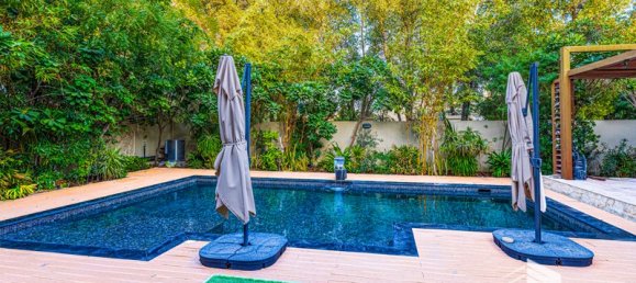 4 bedrooms Villa in Jumeirah Park, UAE No. 17699 11