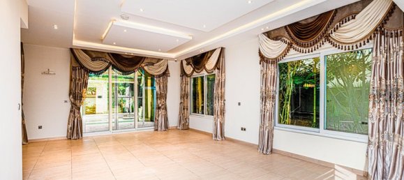 4 bedrooms Villa in Jumeirah Park, UAE No. 17699 30