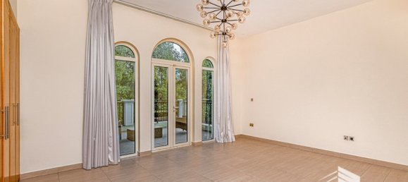 4 bedrooms Villa in Jumeirah Park, UAE No. 17699 21