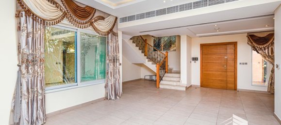 4 bedrooms Villa in Jumeirah Park, UAE No. 17699 29