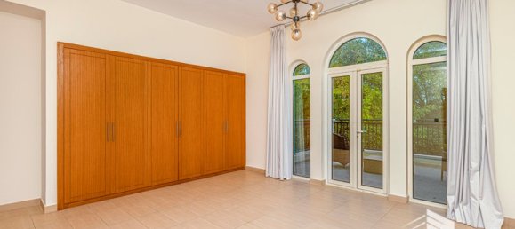 4 bedrooms Villa in Jumeirah Park, UAE No. 17699 23