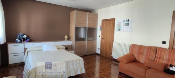 Дом с 4 спальнями в Сан Андрес дель Рабанедо, Испания № 21678 12