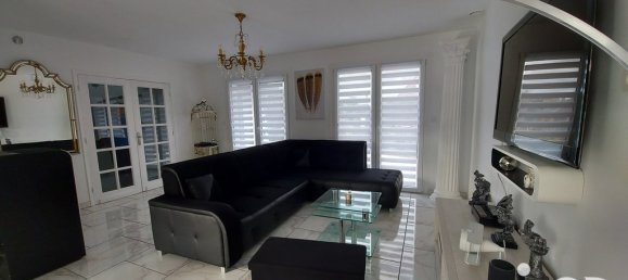 6 bedrooms House in Vaudricourt, France No. 214421 3