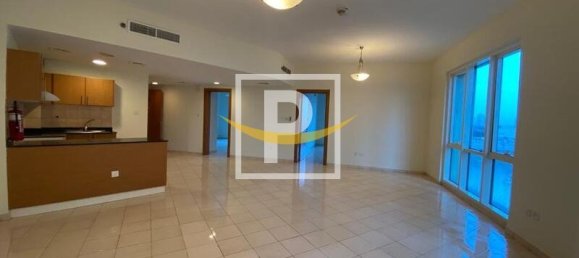 2 bedrooms Apartment in Dubai, UAE No. 9393 9