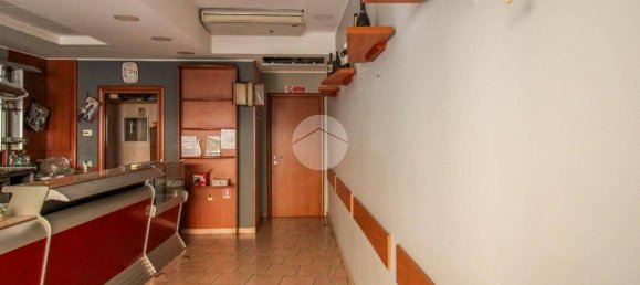 Propiedad comercial de 2 habitaciónes en Casalpusterlengo, Italy No. 374091 9
