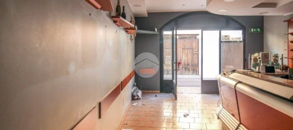 Propiedad comercial de 2 habitaciónes en Casalpusterlengo, Italy No. 374091 26