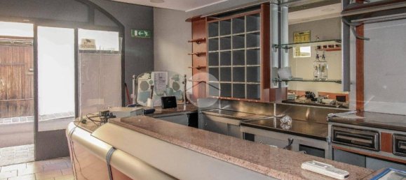 Propiedad comercial de 2 habitaciónes en Casalpusterlengo, Italy No. 374091 14
