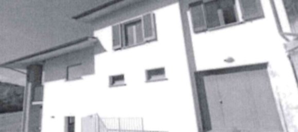 5 bedrooms Villa in Magione, Italy No. 324427 4