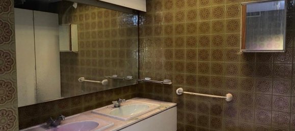 Gewerbliche Immobilie in Leon, Spain 371m², Nr. 70263 12