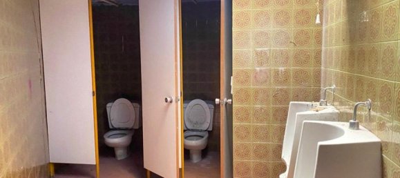 Gewerbliche Immobilie in Leon, Spain 371m², Nr. 70263 13