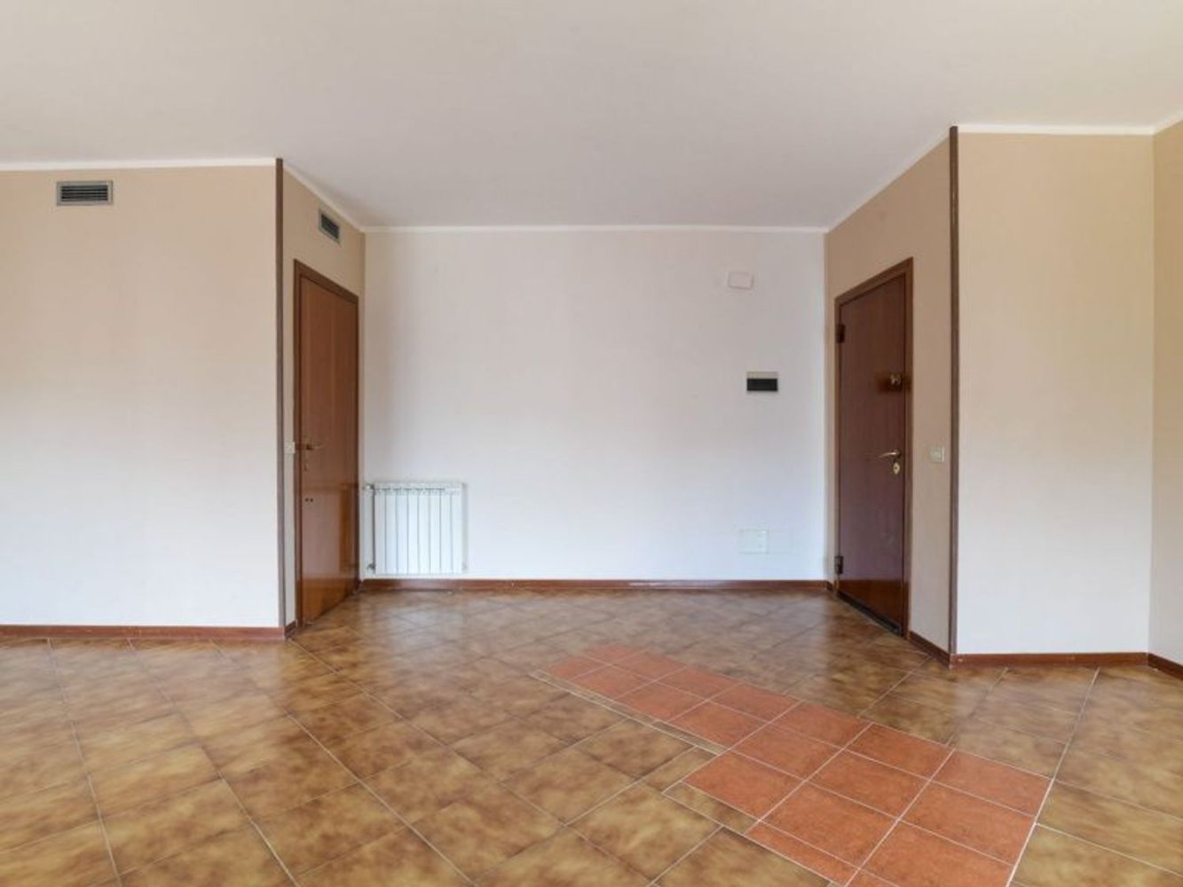 5غرفة شقة في Palermo, Italy رقم 46446