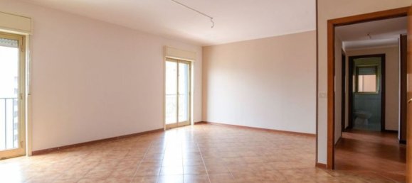 5 rooms Apartment in Palermo, Italy No. 46446 35