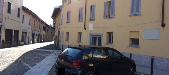 3 bedrooms Apartment in Samarate, Italy No. 321521 5