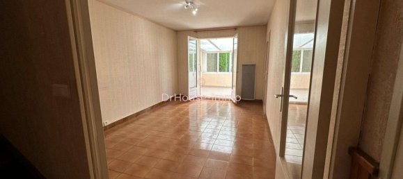 Moradia em banda T3 em Mantes-la-Ville, France N.º 180531 9