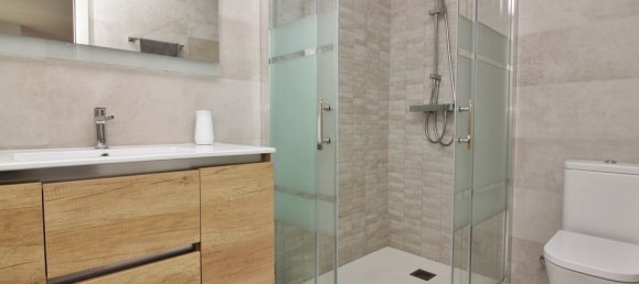 2 bedrooms Villa in Alicante, Spain No. 177102 13