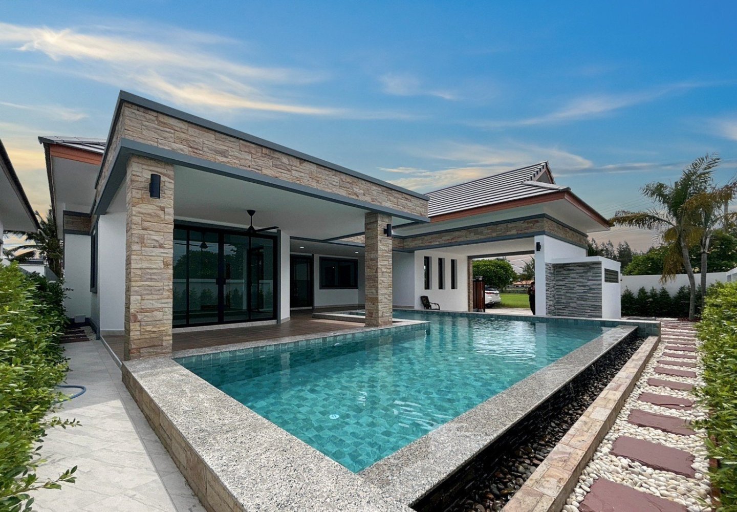 Café / restaurante T3 em Hua Hin, Thailand N.º 7853