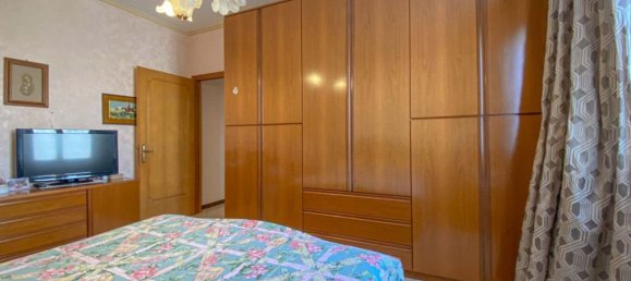 4 bedrooms Apartment in Mirandola, Italy No. 339843 24