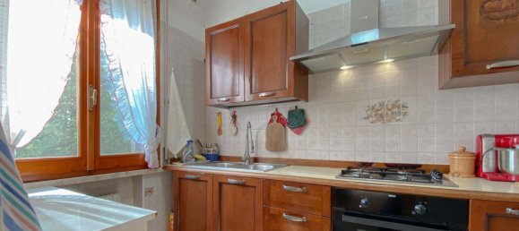 4 bedrooms Apartment in Mirandola, Italy No. 339843 19