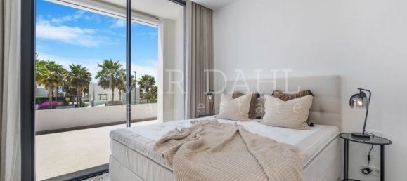 6 bedrooms Villa in Marbella, Spain No. 109025 34