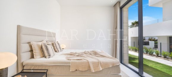 6 bedrooms Villa in Marbella, Spain No. 109025 11