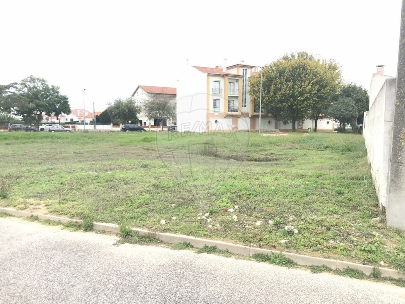 Grundstück in Benavente, Portugal 385m², Nr. 75499
