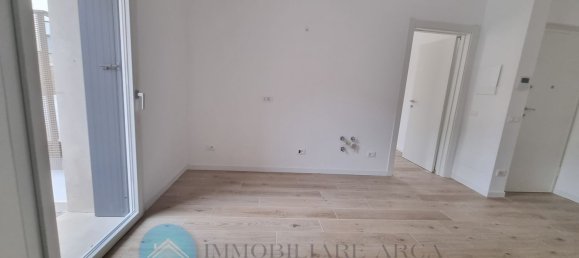 3 rooms Apartment in Varazze, Italy No. 222077 4