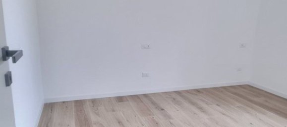 3 rooms Apartment in Varazze, Italy No. 222077 8