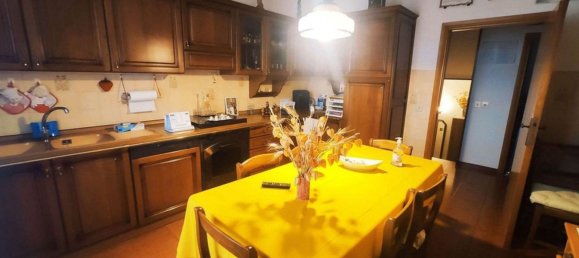 8غرفة منزل في Foiano della Chiana, Italy رقم 222934 3