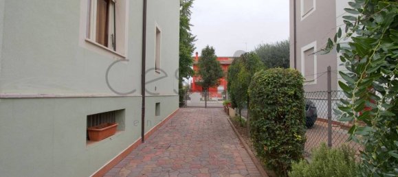 Villa de 2 dormitorios en Cesena, Italy No. 378578 21