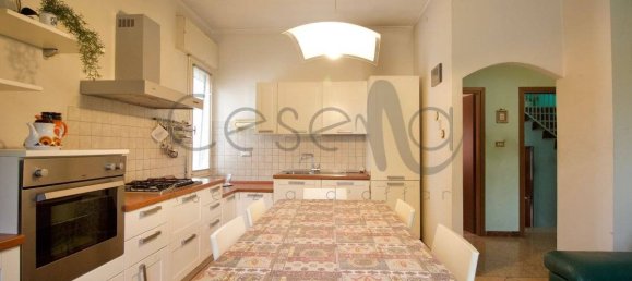 Villa de 2 dormitorios en Cesena, Italy No. 378578 2