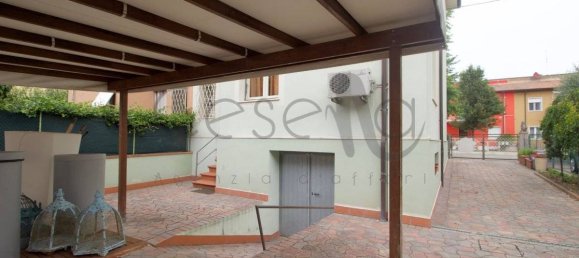 Villa de 2 dormitorios en Cesena, Italy No. 378578 23