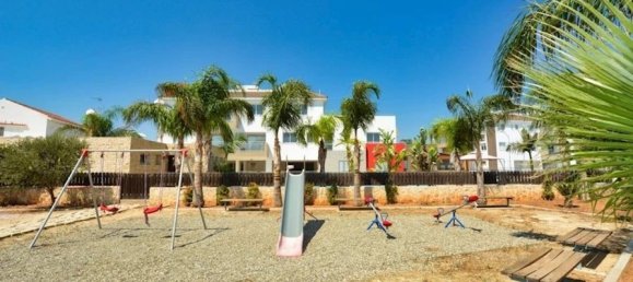 2 bedrooms Townhouse in Paralimni, Cyprus No. 21717 16