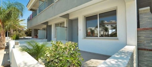 2 bedrooms Townhouse in Paralimni, Cyprus No. 21717 2