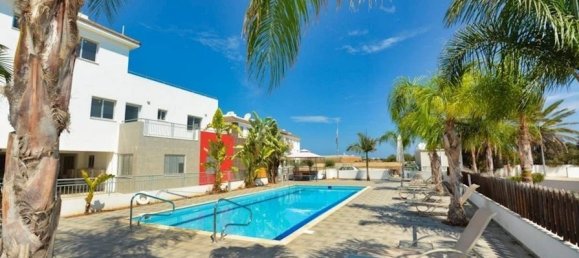 2 bedrooms Townhouse in Paralimni, Cyprus No. 21717 13