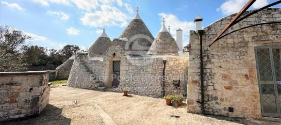 5 rooms House in Ostuni, Italy No. 195719 11