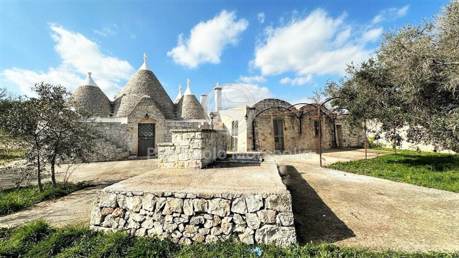 5 rooms House in Ostuni, Italy No. 195719