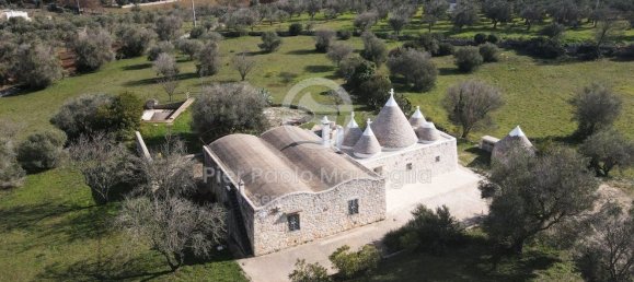 5 rooms House in Ostuni, Italy No. 195719 20